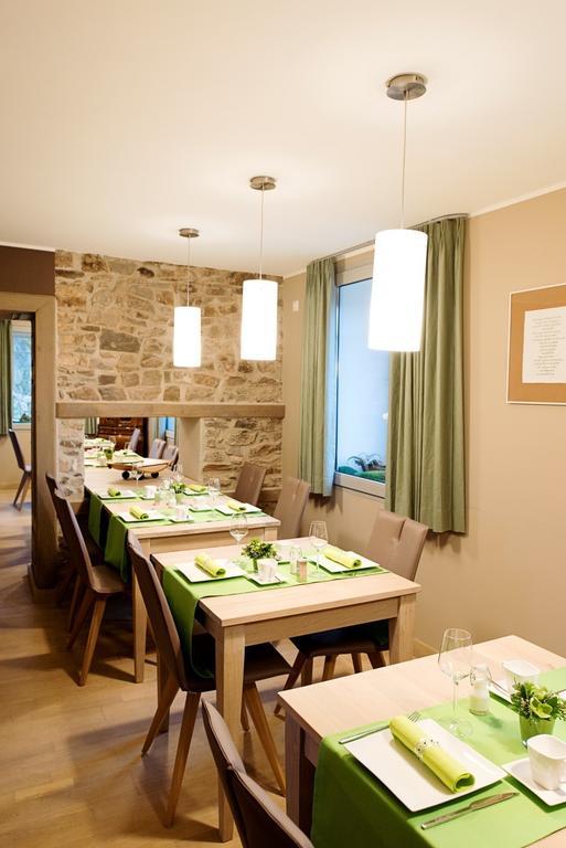 Feuerhardt Bed and Breakfast Feuerscheid Esterno foto